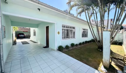Casa em condomínio fechado com 3 quartos à venda na Rua Santa Bárbara, 66, Flor de Nápolis, São José por R$ 905.000
