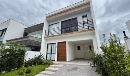 Casa em condomínio fechado com 3 quartos à venda na Avenida Wilson Castelo Branco, 376, Deltaville, Biguaçu por R$ 980.000