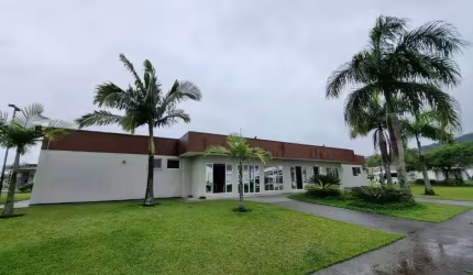 Casa em condomínio fechado com 2 quartos à venda na Avenida Paulo Roberto Vidal, 1290, Bela Vista, Palhoça por R$ 300.000