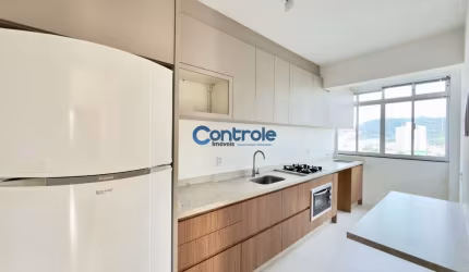 Apartamento com 3 quartos à venda na Rua José Ferminio Novaes, 88, Kobrasol, São José por R$ 650.000