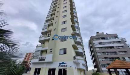 Apartamento com 3 quartos à venda na Rua Pedro Gregório, 29, Barreiros, São José por R$ 770.000