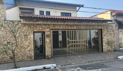 SOBRADO DE ALTO PADRÃO A VENDA NA VILA FORMOSA A 1,5 KM DO SHOP. ANÁLIA FRANCO, 05 DORMITÓRIOS, 02 SUÍTES, 04 VAGAS, C/ PISCINA !