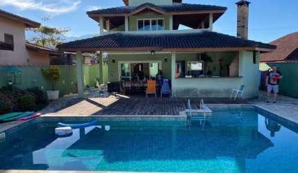 CASA A VENDA EM BORACEIA, CONDOMÍNIO MORADA DA PRAIA, COMPOSTA POR DORMITÓRIOS SENDO   SUITE, PISCINA CHURRASQUEIRA, AMPLO ESPAÇO GOURMET ! ! !