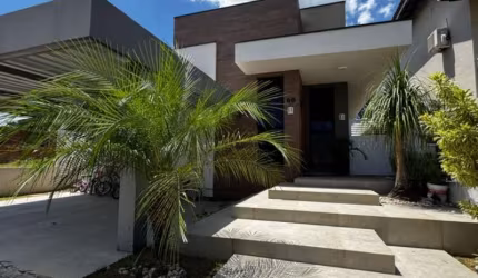 CASA EM CONDOMÍNIO FECHADO EM ATIBAIA, TÉRREA, 03 SUÍTES, ÁREA GOURMET, PISCINA !!