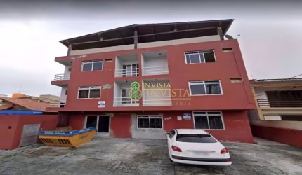 Prédio Comercial à venda na Praia de Canasvieiras!