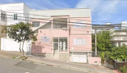 Casa comercial à venda no Centro de Florianópolis.