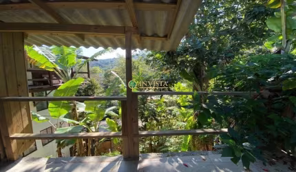À venda no Córrego Grande com Vista Mar!