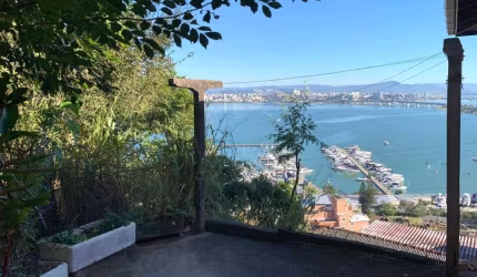 À venda | Vista Mar permanente, churrasqueira e 4 quartos - José Mendes, em Florianópolis.