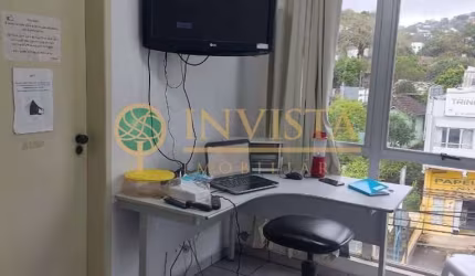 Sala Comercial à venda na Trindade.
