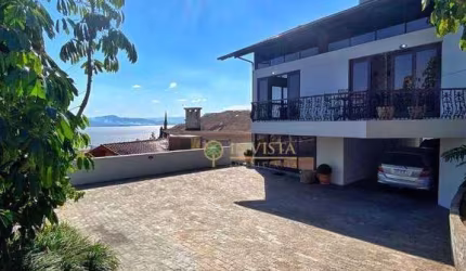 À venda | 4 suítes, vista total para o Mar, 500 m ² - Centro, em Florianópolis.