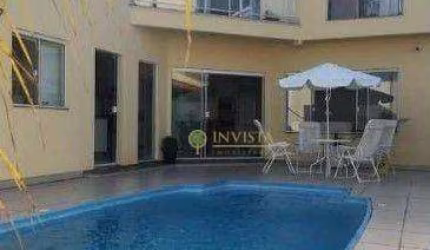 Semi mobiliada com piscina no Carianos.