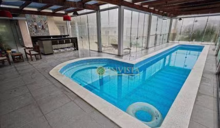 Casa em condomínio fechado no bairro Córrego Grande! Piscina privativa, alto padrão, 4 quartos, espaço gourmet e Vista Mar.