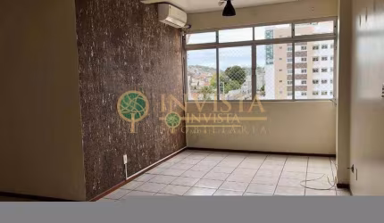 Semi mobiliado, 3 quartos sendo 1 suíte e 1 vaga em Capoeiras - Á venda em Florianópolis