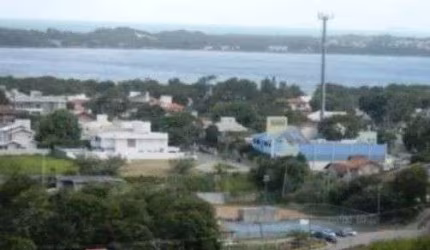 Terreno com 25.257m² - À venda no Morro da Lagoa da Conceição.