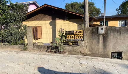 Terreno com 247m² à venda no João Paulo.