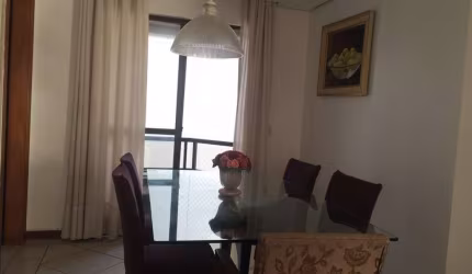 Exclusividade Invista -  Sacada, 4 quartos,  2 vagas, Próx. a Beira Mar Norte - À venda no Centro de Florianópolis