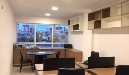 Sala comercial mobiliada com 1 vaga à venda em Capoeiras.