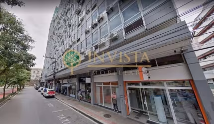 Sala Comercial à venda no Centro.