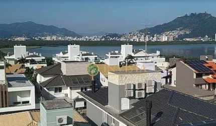 À venda no João Paulo! Alto Padrão com Vista Mar, piscina privativa, churrasqueira e 4 Suítes.