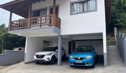 Vista livre, 2 quartos e 2 vagas à venda no Ribeirão da Ilha.