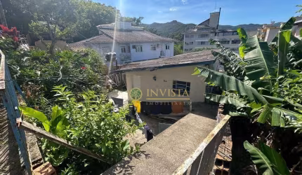 À venda com rentabilidade mensal no bairro Saco Grande!