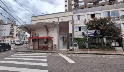Sobreloja com 32m² - Locação em Coqueiros.