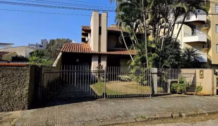 Excelente Oportunidade de Investimento – Terreno com Viabilidade para Construção de Edifício Comercial ou Residencial no bairro Trindade.