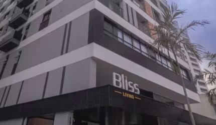 À venda no Estreito! Cobertura com 3 quartos e 2 vagas de garagem.