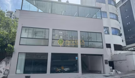 Prédio novo para locação no Centro de Florianópolis