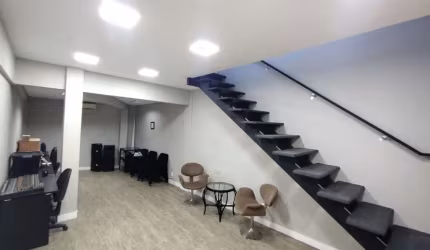 Loja Comercial para locação em Coqueiros.