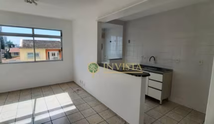 Locação! Apartamento com 2 quartos, próximo ao Shopping Itaguaçu.