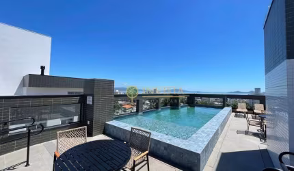 À venda | Garden, 110m², 2 quartos (todos suítes) e 1 vaga de garagem - Estreito, Florianópolis.