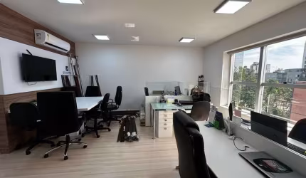 Locação | Sala comercial com 40 m² - Estreito, em Florianópolis.