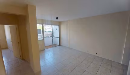 À venda | 69 m², 3 quartos e localização privilegiada - Centro, em Florianópolis.