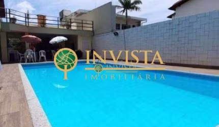 Piscina, sauna, churrasqueira, salão de jogos e 8 quartos à venda em Santa Mônica.