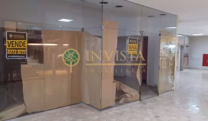 Loja Comercial com Mezanino e 49m² privativos à venda no Centro de Florianópolis.