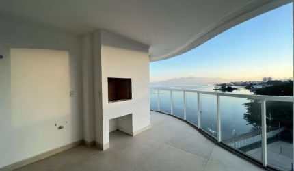 Vista Mar, 4 suítes, 3 vagas, 1 vaga náutica em Coqueiros - Á venda em Florianópolis