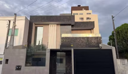 Luxuosa Residência Mobiliada no Tradicional Bairro São João