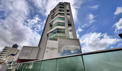 Apartamento á venda no Centro de Itajaí