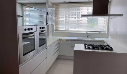 Apartamento mobiliado 03 suítes - 04 vagas garagem - Bairro Fazenda Itajaí
