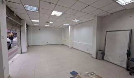 Excelente Sala Comercial para Locação no Centro – 50m² com Ótima Visibilidade