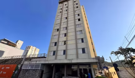 Alugue Amplo Apartamento no Coração de Itajaí – 104m², 3 Dormitórios e Oportunidade Imperdível!
