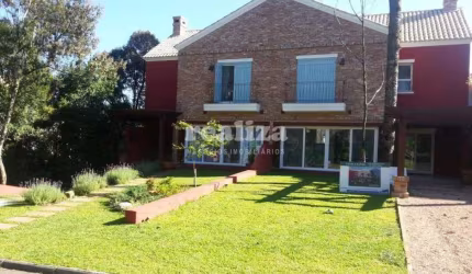 CASA COM 3 DORMITÓRIOS EM CANELA, Reserva da Serra, Canela - RS
