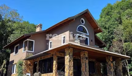 MARAVILHOSA CASA NO CONDOMÍNIO SAINT MORITZ , Saint Moritz, Gramado - RS