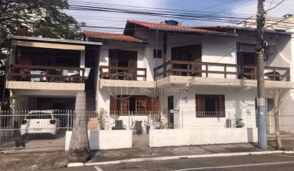 CASA - Balneário Camboriú/SC