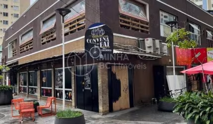Sala Comercial - Centro - Balneário Camboriú/SC.