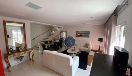 Sobrado com 3 dormitórios à venda, 250 m² - Cidade São Francisco - São Paulo/SP