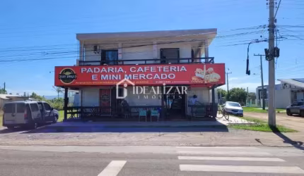 Sala comercial de esquina, com apartamento , na Praia São Jorge