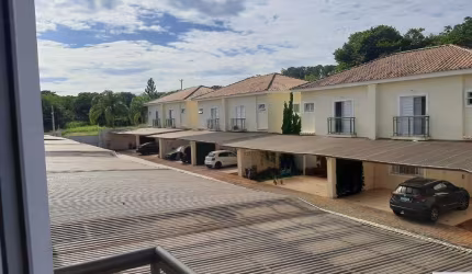 Casa de luxo em condomínio no Pinheirinho, Itu-SP: 3 quartos, 3 suítes, 3 salas, 4 banheiros, 2 vagas, 168m²