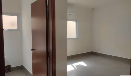Sala comercial com banheiro privativo para no Bairro Brasil em Itu/SP